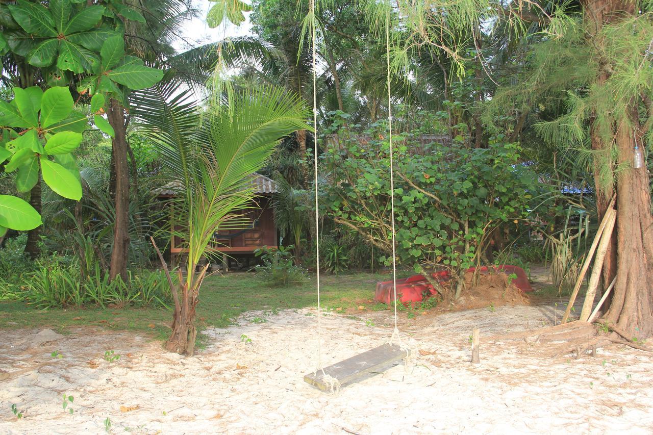 Hornbill Hut Koh Phayam Bagian luar foto